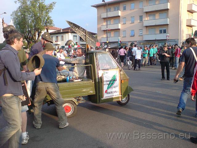 Adunata Alpini BAssano 2008 MK-438.JPG